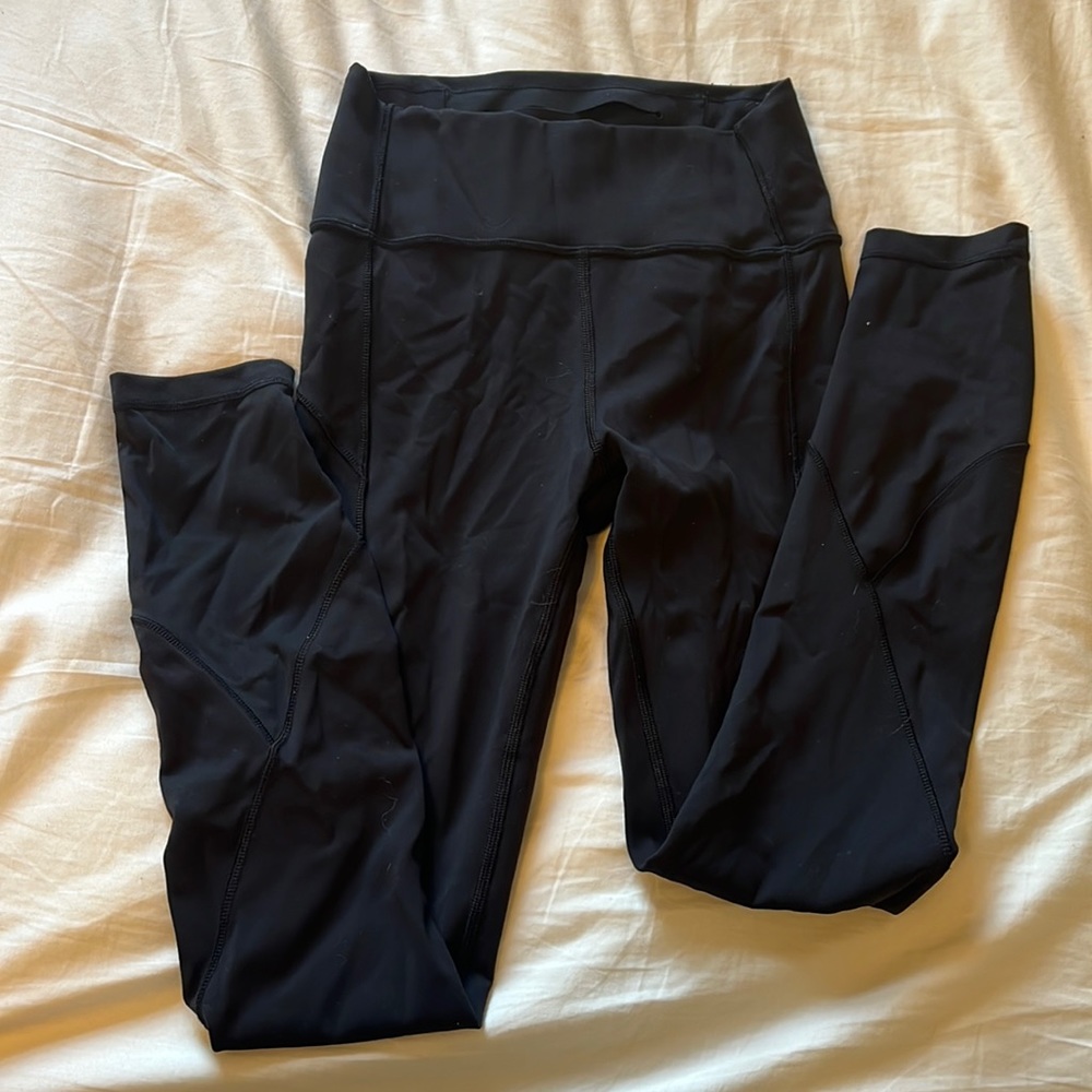 Lululemon In Movement 7/8 Tight Everlux  Black Size 4